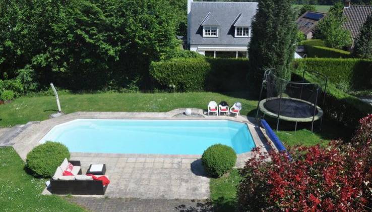Jolie villa 5 chambres avec piscine proche des écoles inrernationales