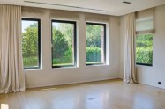 Gallery 01
