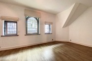 Gallery 01