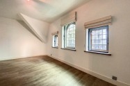Gallery 01