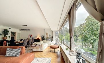 Bruxelles Av. Louise appart.de standing +-165m²  3 ch. living +-60m²