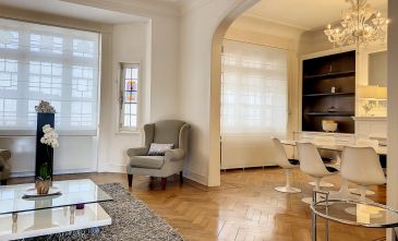 Luxueux appartement 2 chbr meublé proche du Cinquantenaire.