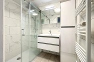 Gallery 01