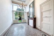 Gallery 01