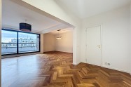 Gallery 01