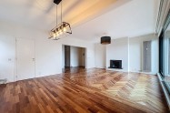 Gallery 01