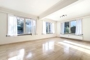 Gallery 01