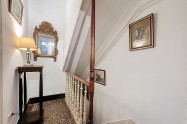 Gallery 01