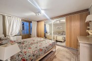 Gallery 01