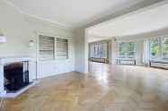 Gallery 01