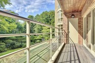 Gallery 01