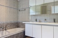 Gallery 01