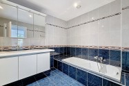 Gallery 01
