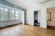 Gallery 01