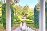 Gallery 01