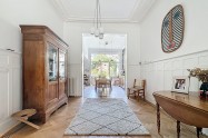 Gallery 01