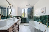 Gallery 01