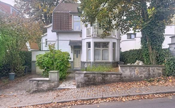 Villa in Coral Gables